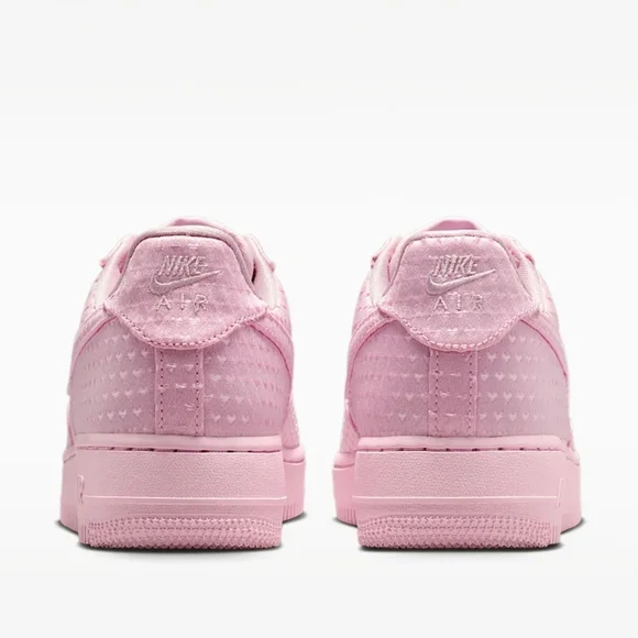 Women's Nike Air Force 1 Hearts Valentine's Day Custom Sneakers With Crystals - Picture 3 of 7